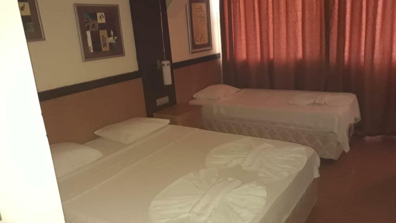 Hotel Santur Kusadasi Bagian luar foto